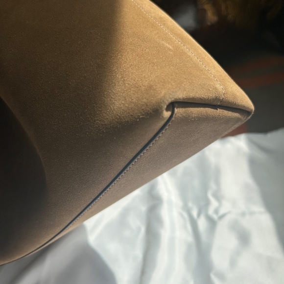 COACH Brooklyn 39 - SOLD - Picture 10 of 11